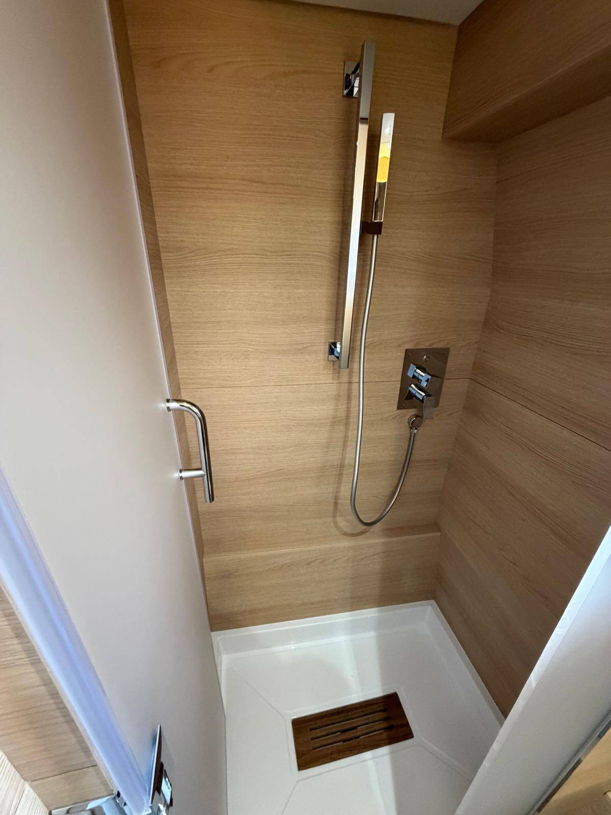 Aventura 45 Cajha