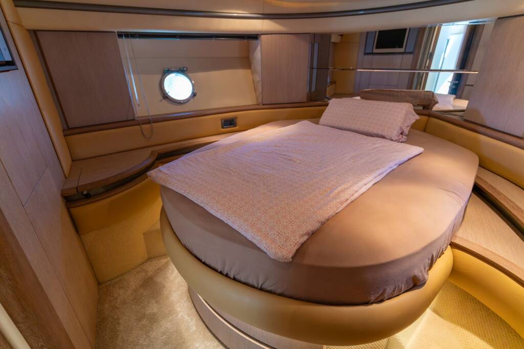 Azimut 50 Lena