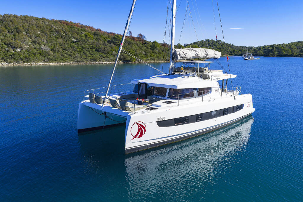 Bali 4.4 Voyager