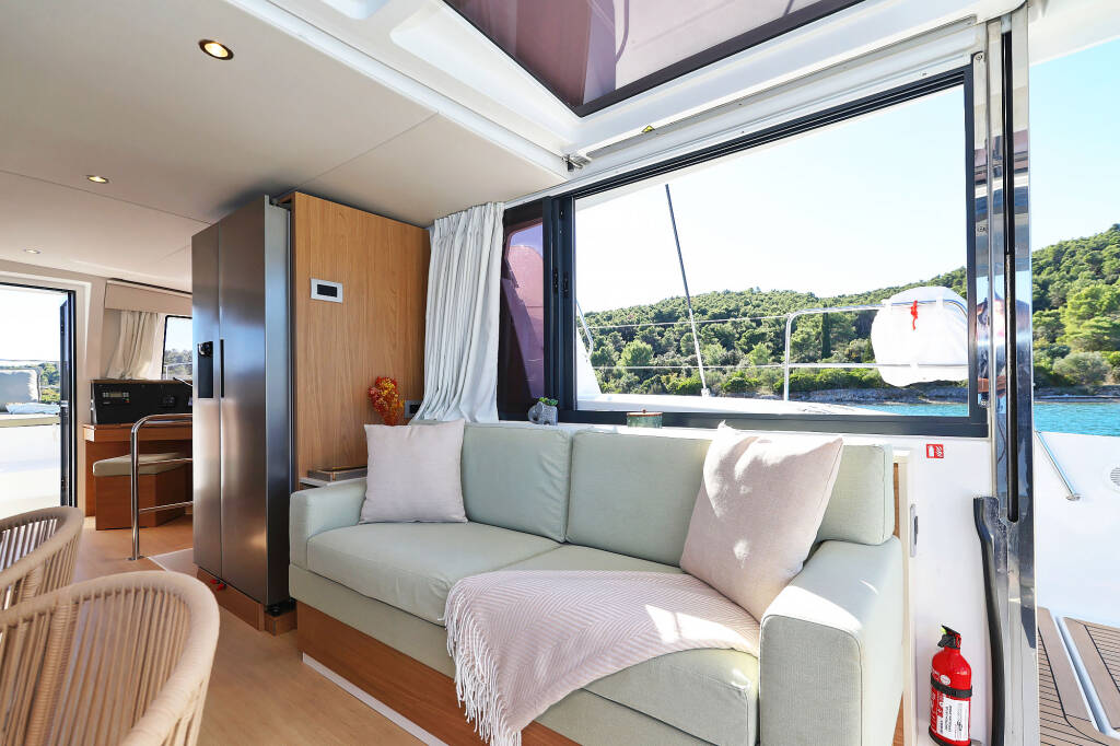Bali 4.4 Voyager