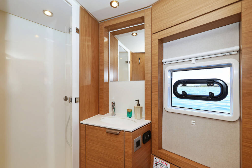 Bali 4.4 Voyager