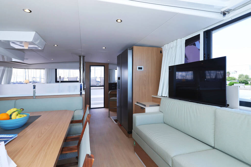 Bali 4.6 Hermine