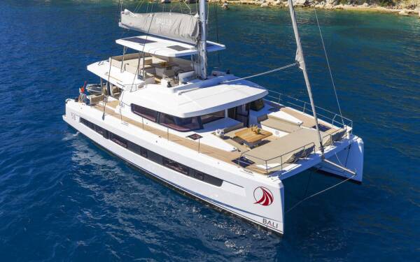 Bali 5.8 Marea