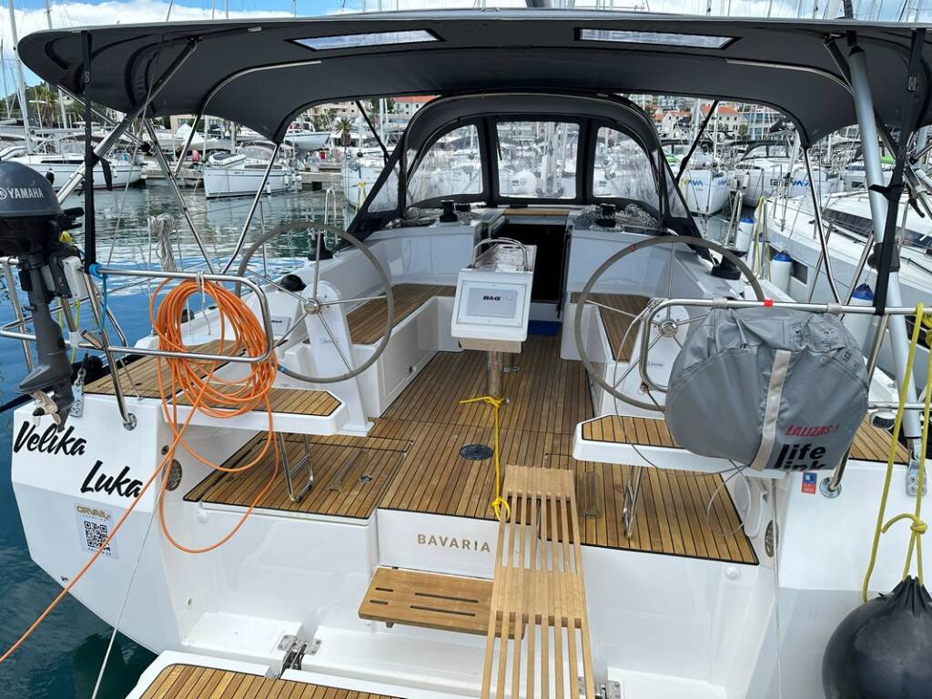 Bavaria C38 Velika Luka