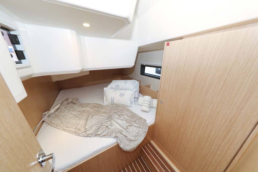 Bavaria C42 Style Leya
