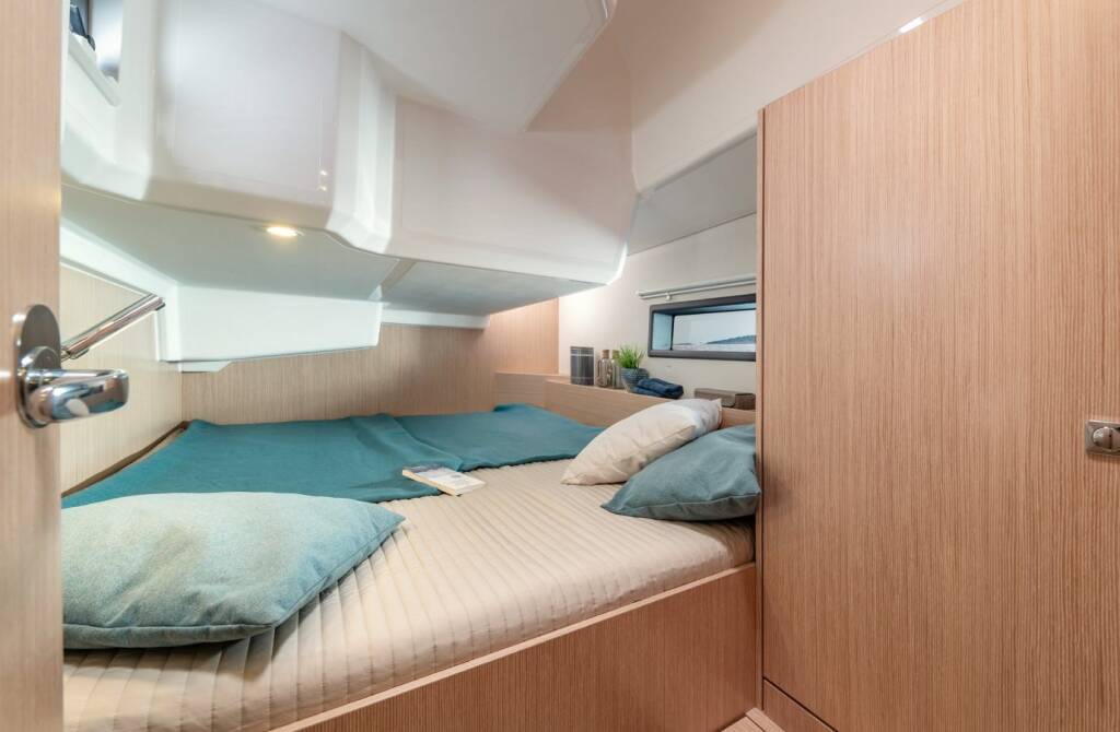 Bavaria C42 Onyx