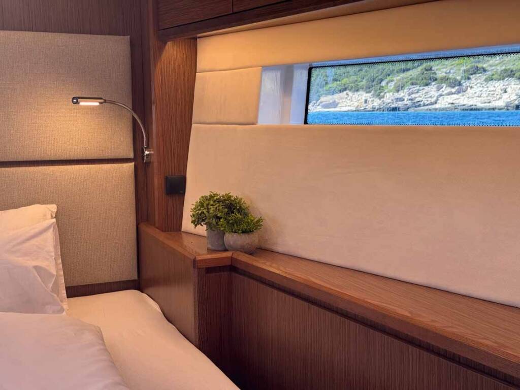 Bavaria C57 Style F-ONE