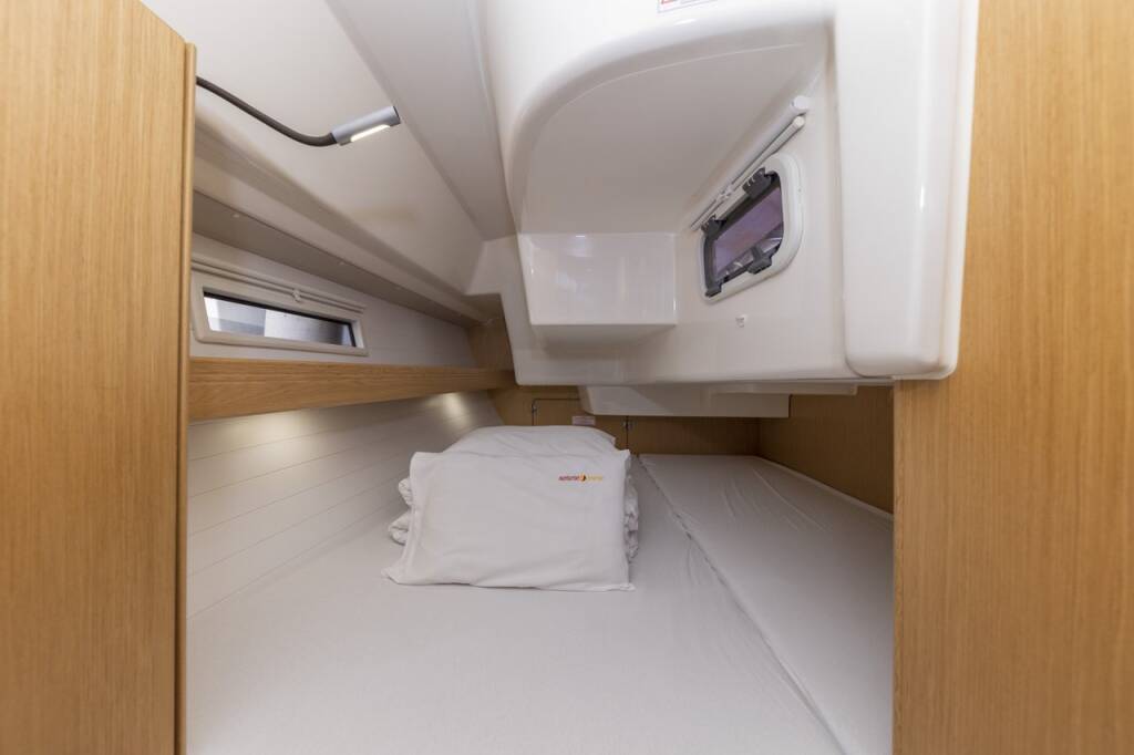 Bavaria Cruiser 34 Style Lena