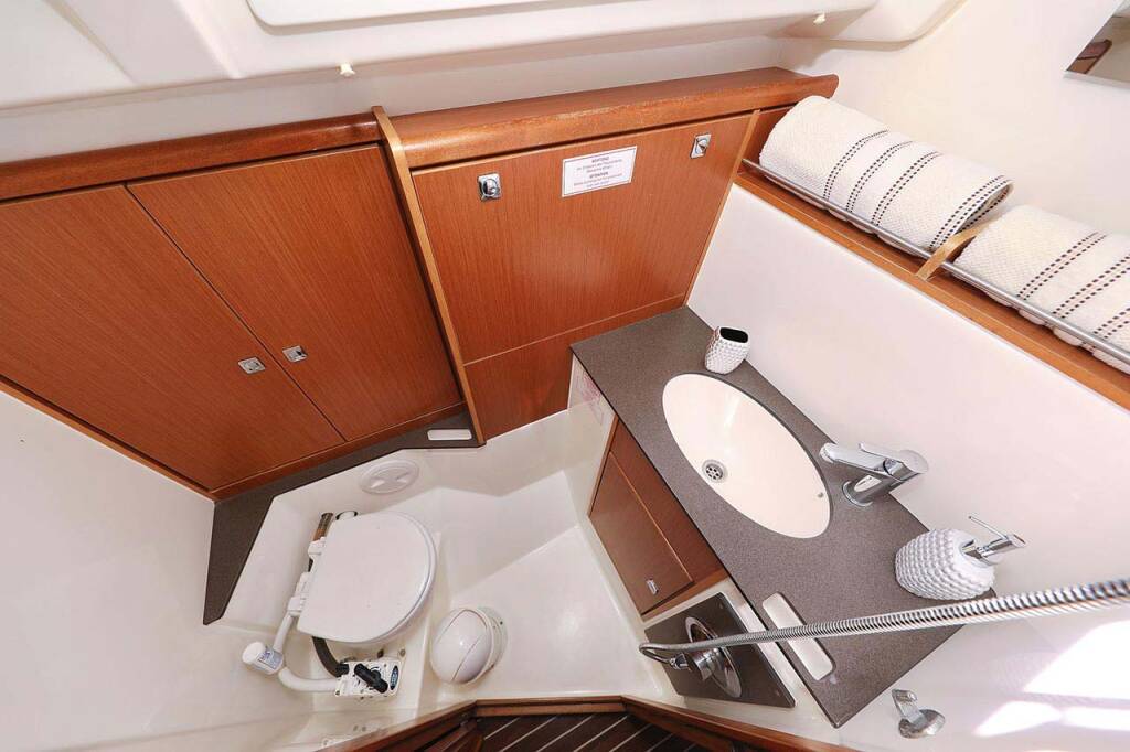 Bavaria Cruiser 37 Samsara