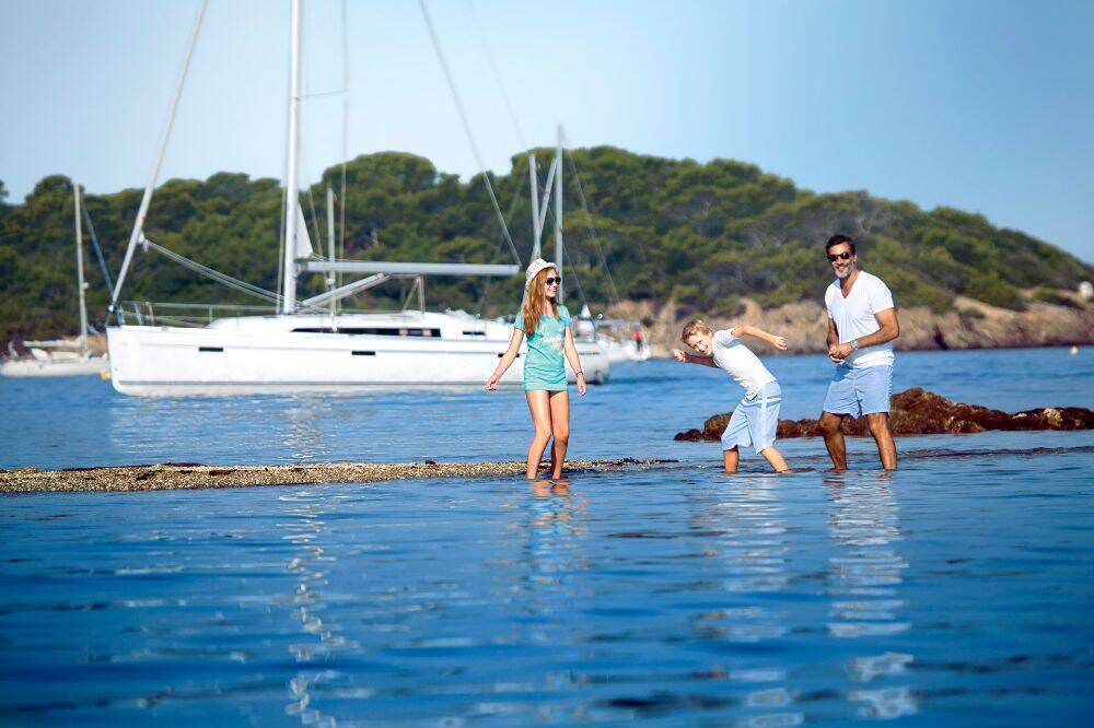 Bavaria Cruiser 41 Whatever