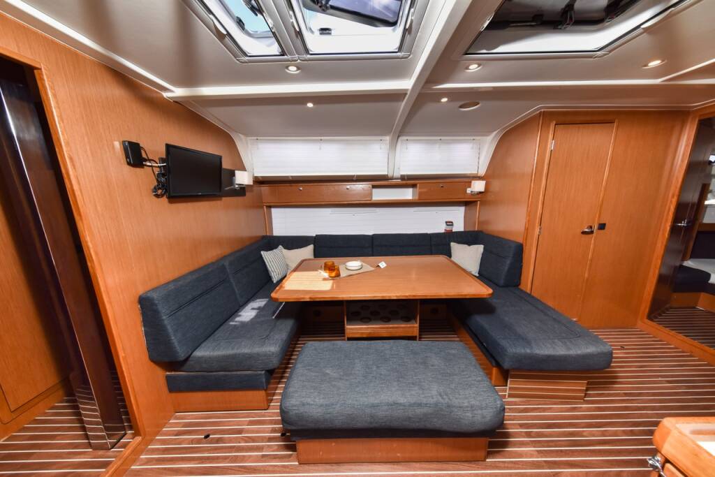 Bavaria Cruiser 51 Yolo