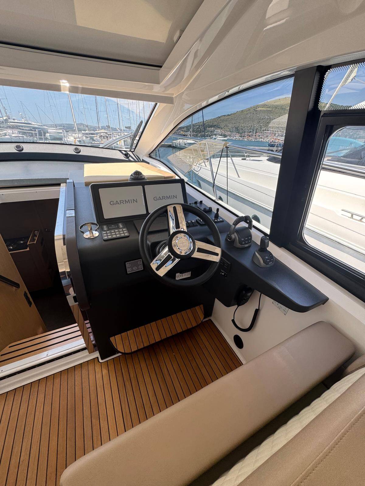 Bavaria SR41 Ivana