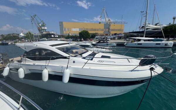 Bavaria SR41 Ivana