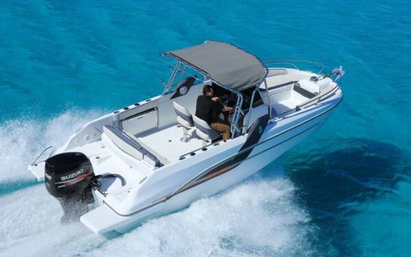 Beneteau Upaya