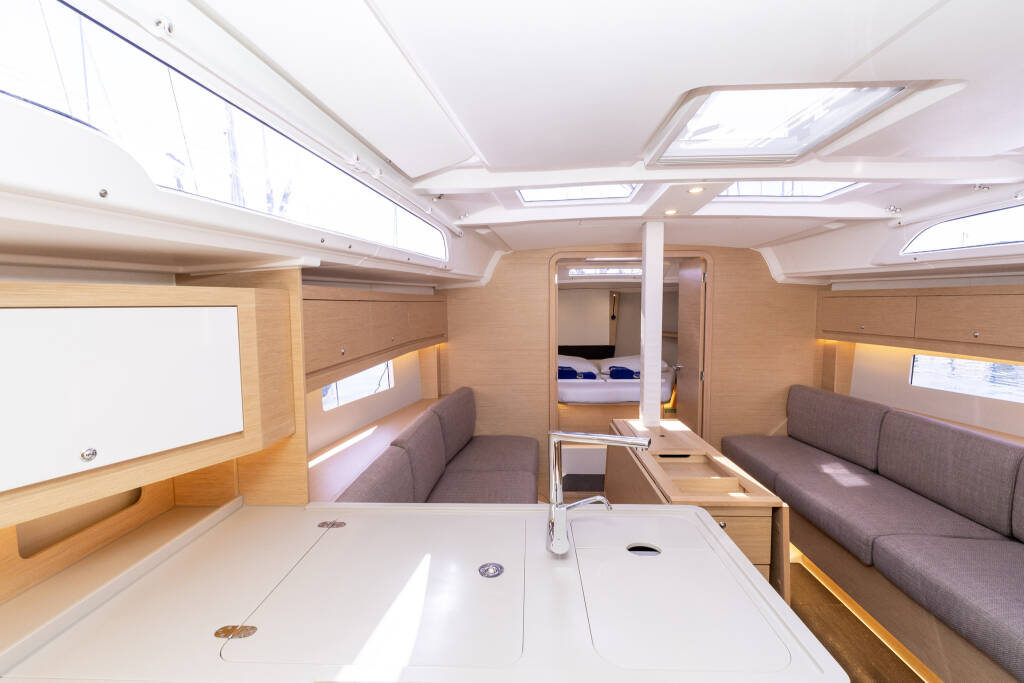 Dufour 37 Nessie