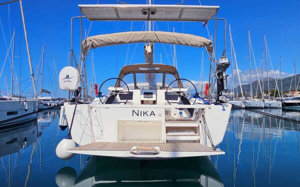 Dufour 390 GL Nika