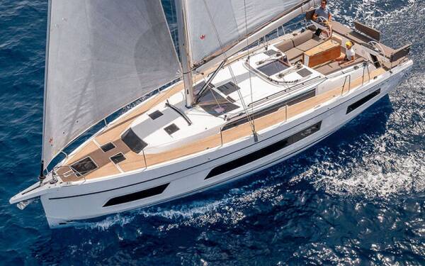 Dufour 41 Moma