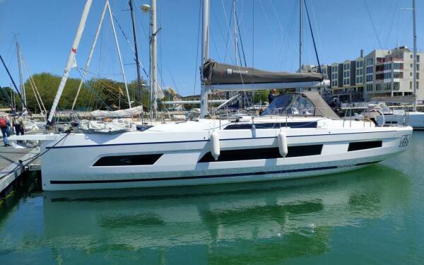 Dufour 41 Ninive
