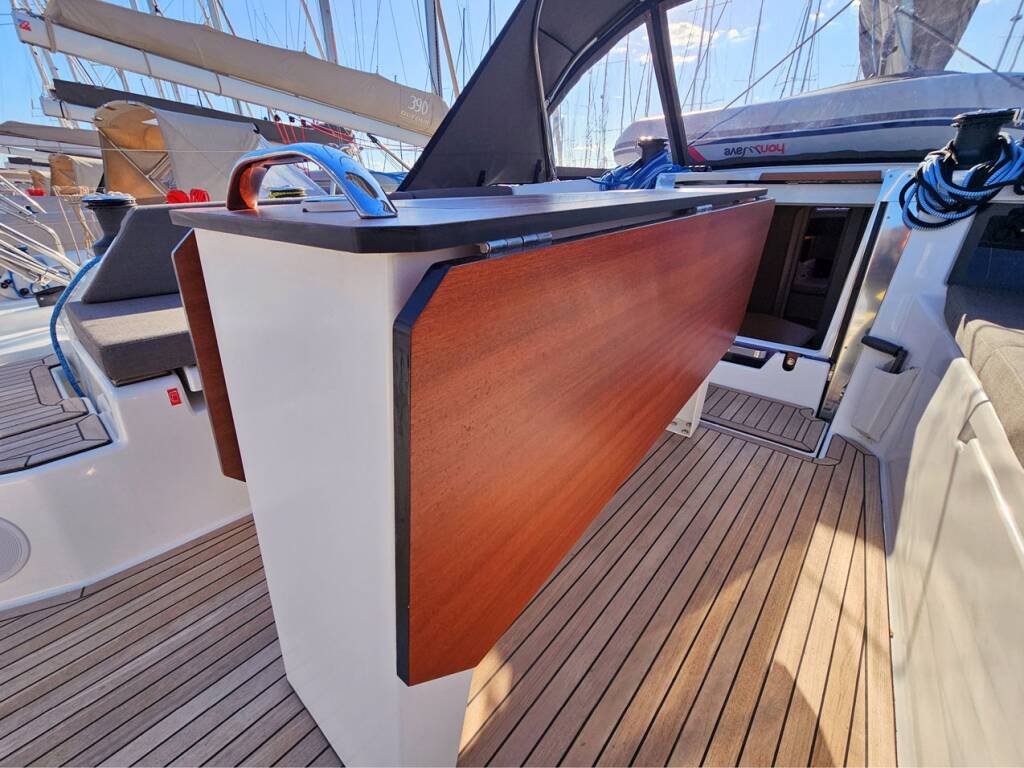 Dufour 44 Virtuoso