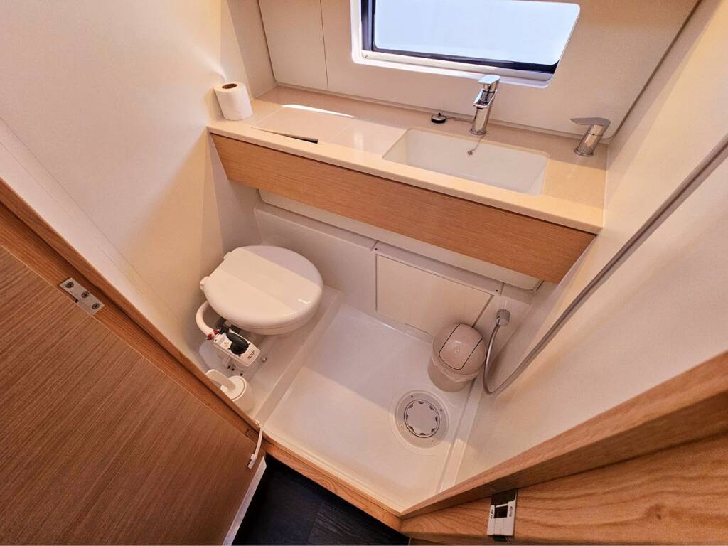 Dufour 44 Virtuoso