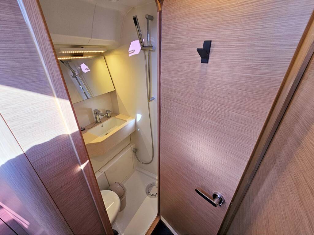 Dufour 44 Virtuoso