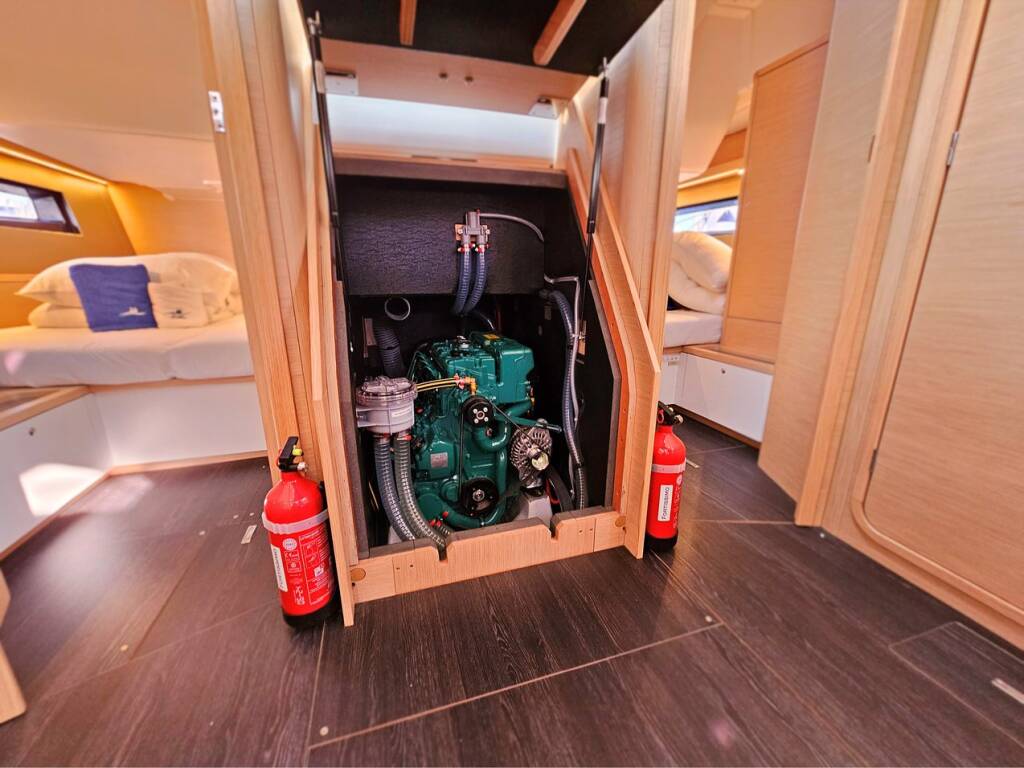 Dufour 44 Virtuoso