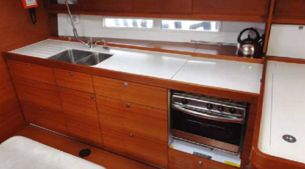 Dufour 450 GL Oscar Time