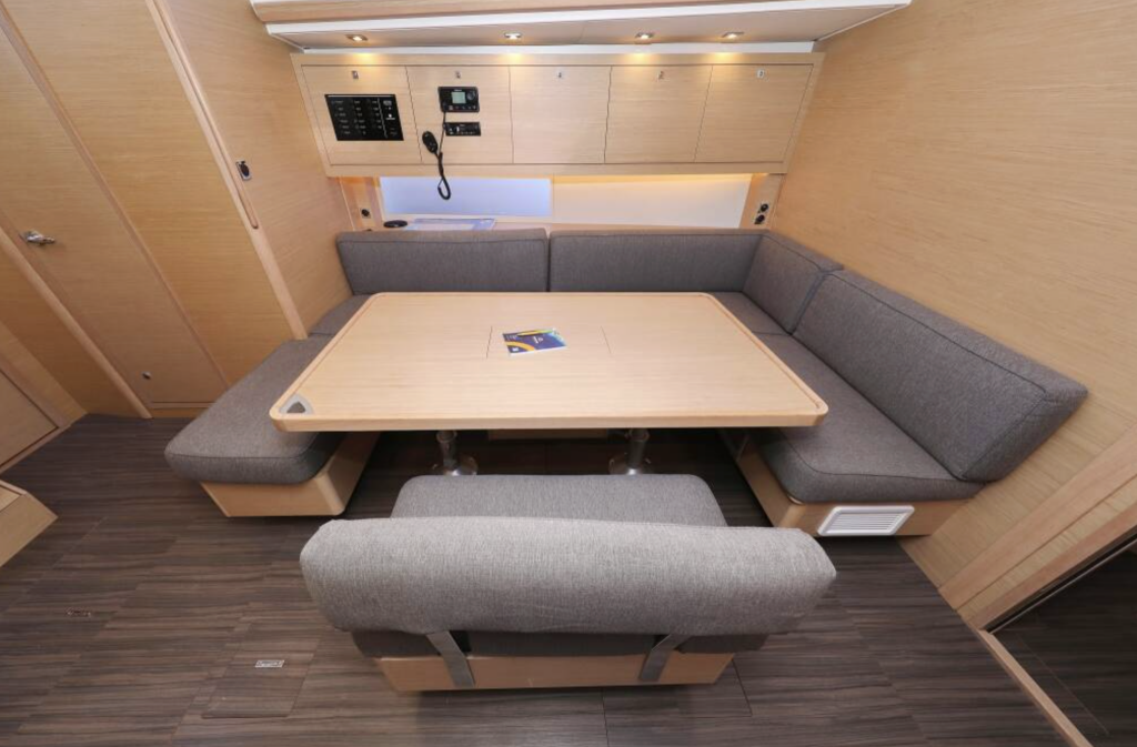 Dufour 470 Luisa