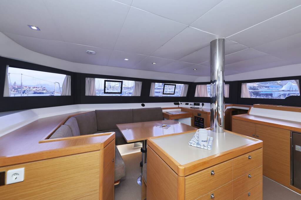 Dufour 48 Catamaran Be Mine