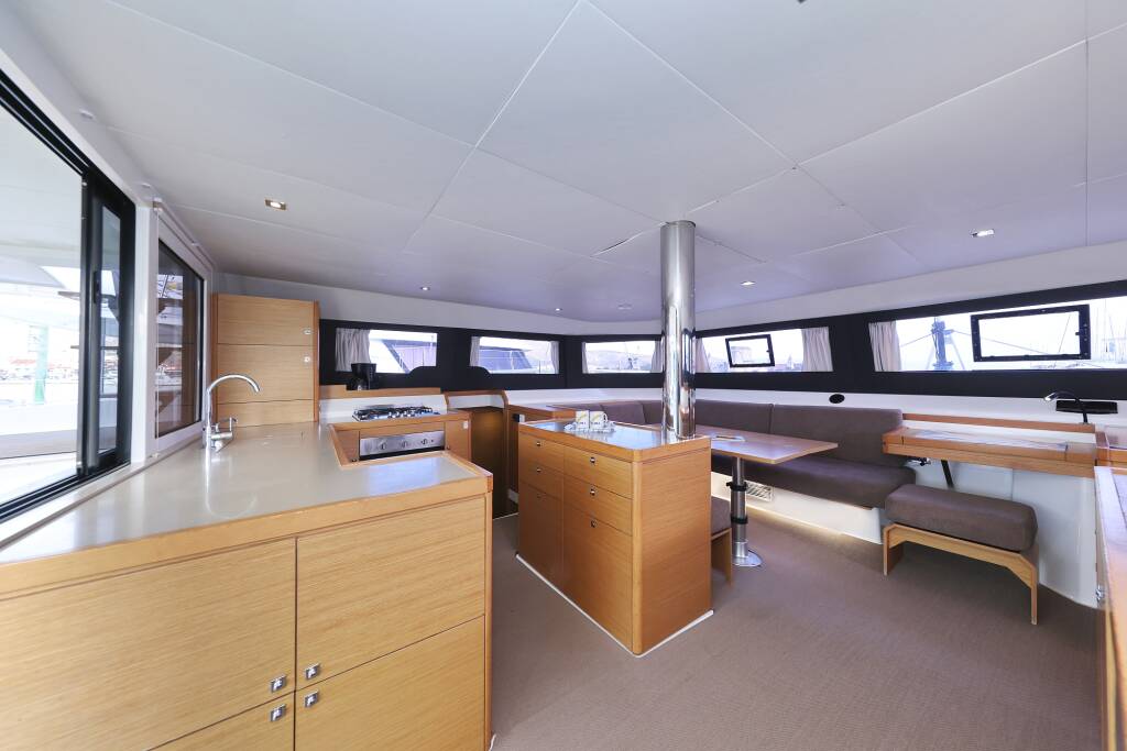 Dufour 48 Catamaran Be Mine