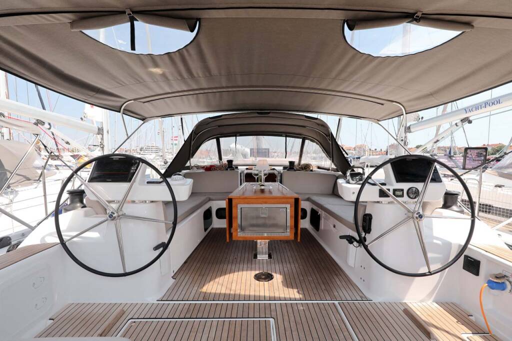 Dufour 56 Exclusive Amalia