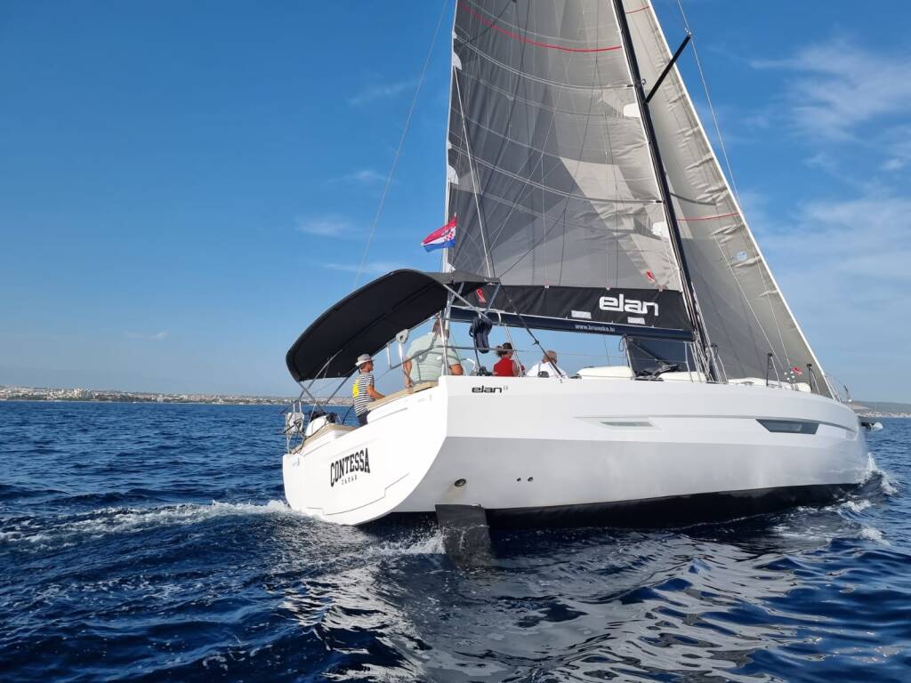 Elan E6 Contessa