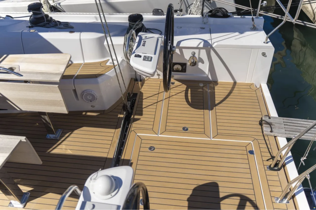 Elan E6 Sailing Grace