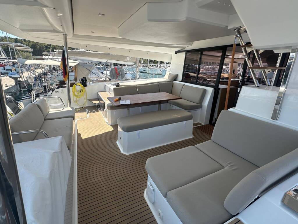 Fountaine Pajot Elba 45 Protea