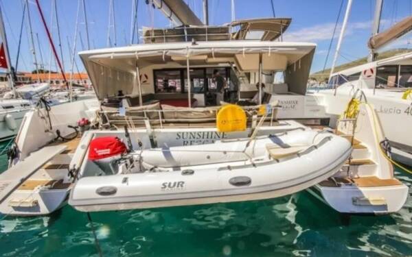 Fountaine Pajot Saba 50 Sunshine Reggae