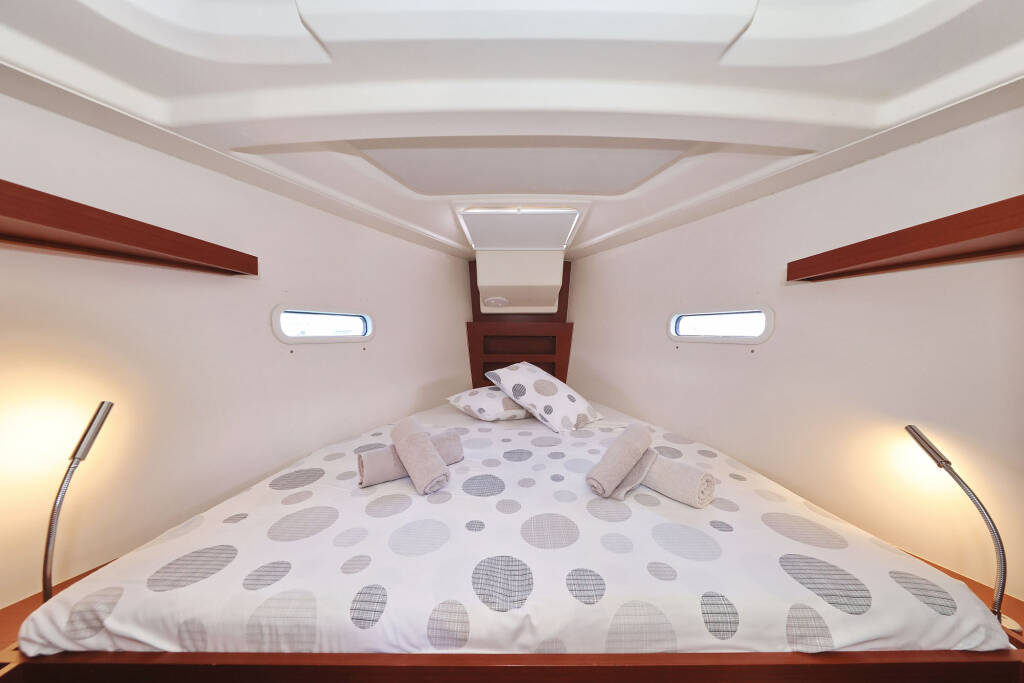 Hanse 388 Whisper