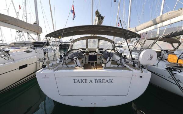 Hanse 415 take a break