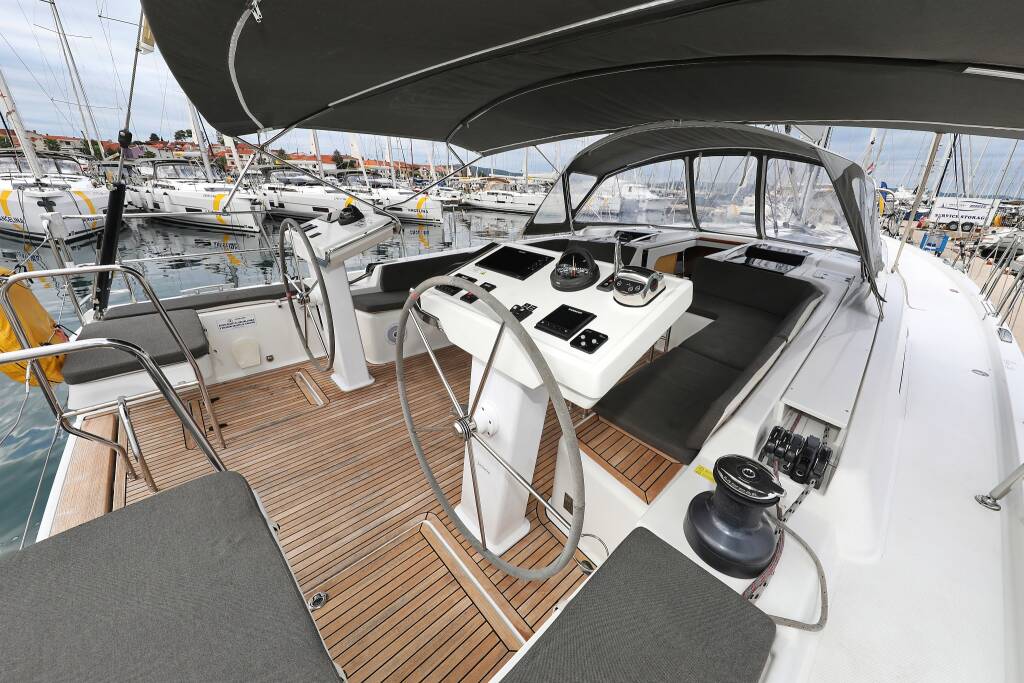 Hanse 548 Moje