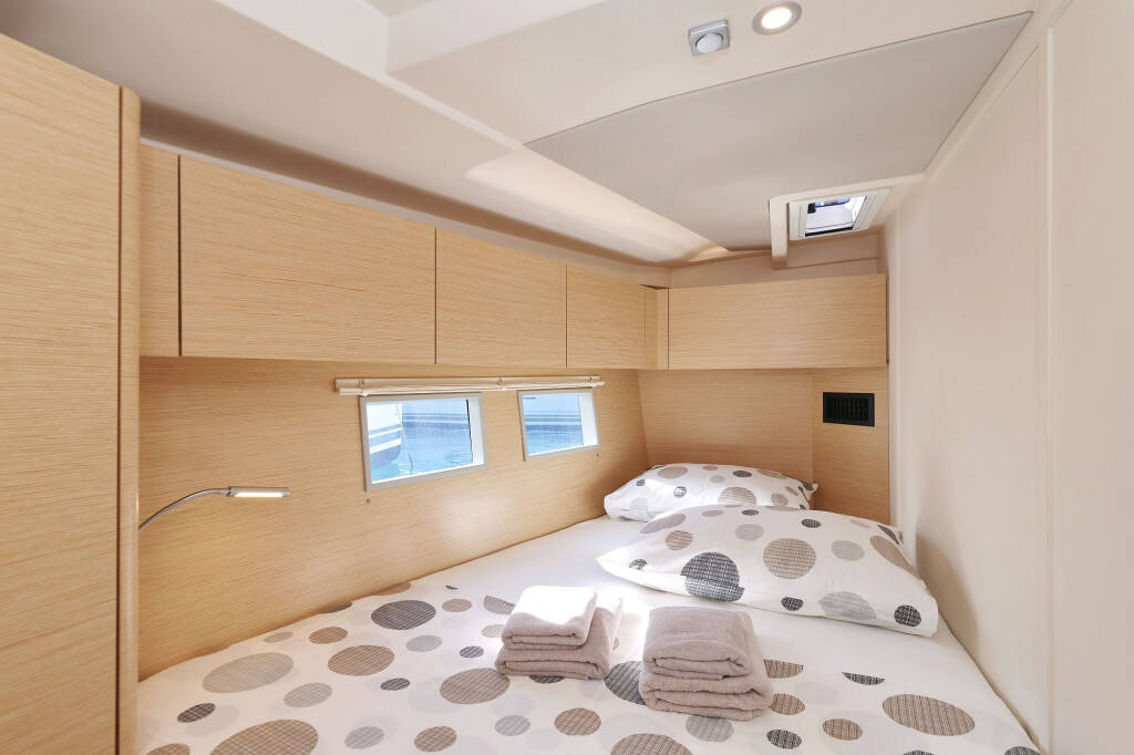 Hanse 588 Citrus