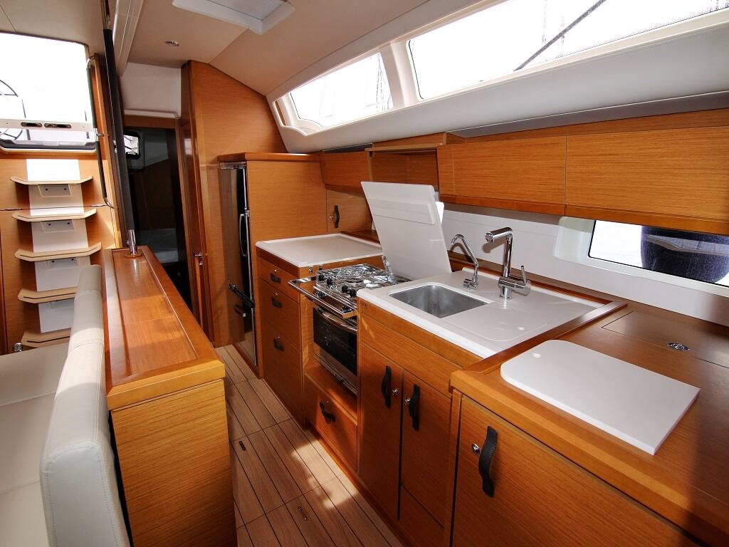 Jeanneau 54 Mystic Dreams