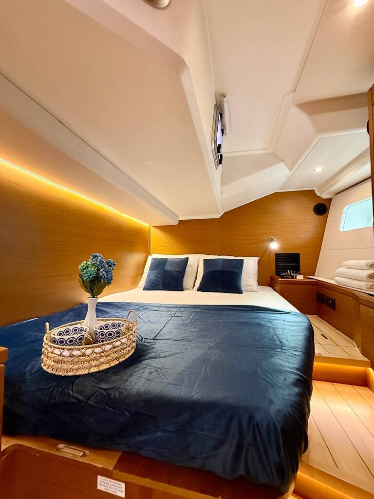 Jeanneau 54 Our Lady