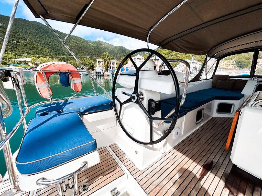 Jeanneau 54 Paradise Found