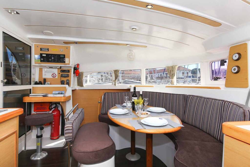 Lagoon 380 S2 Phoenix