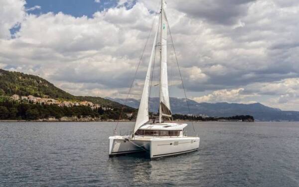 Lagoon 39 Amazing