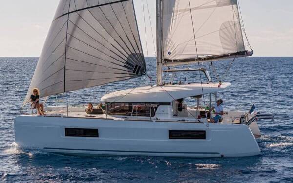 Lagoon 40 Blue Horizon