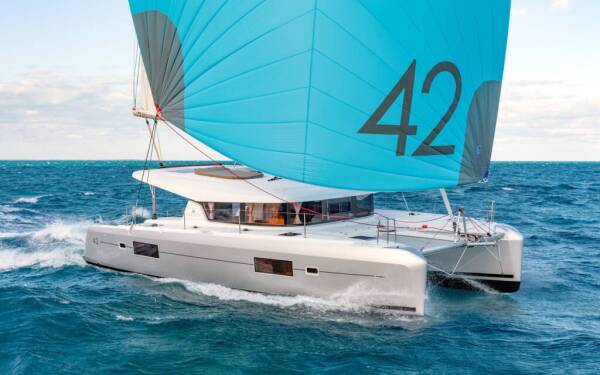 Lagoon 42 Aktis