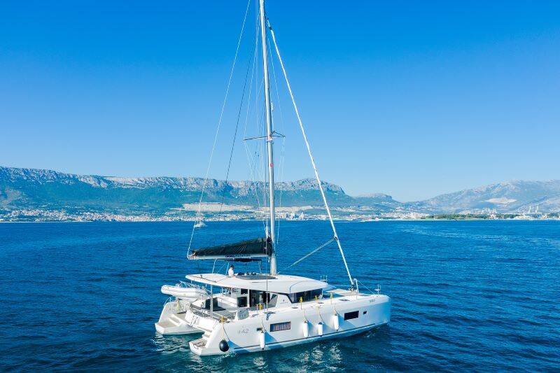 Lagoon 42 Olyntha