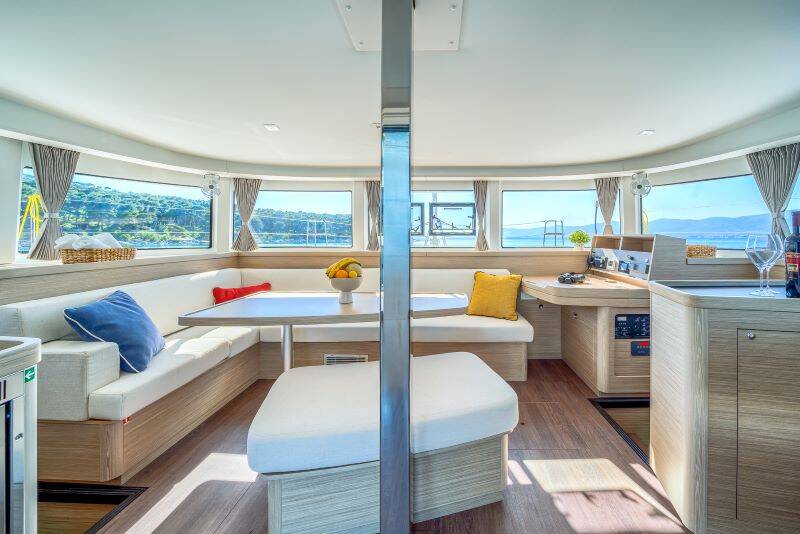 Lagoon 42 Brattia