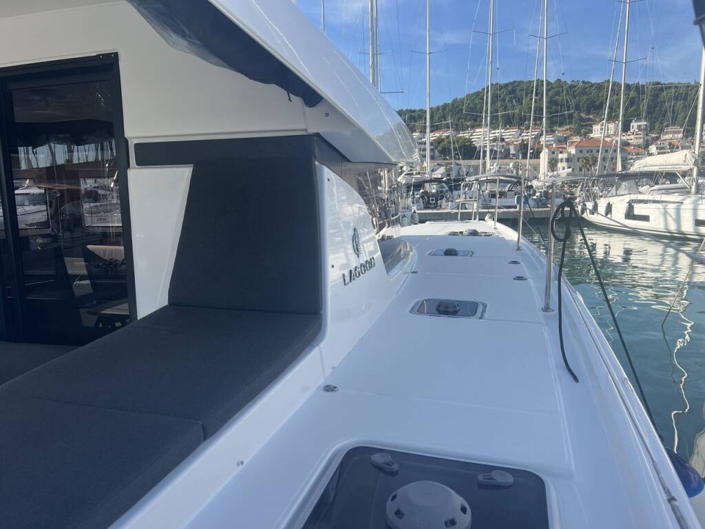 Lagoon 42 Adventure
