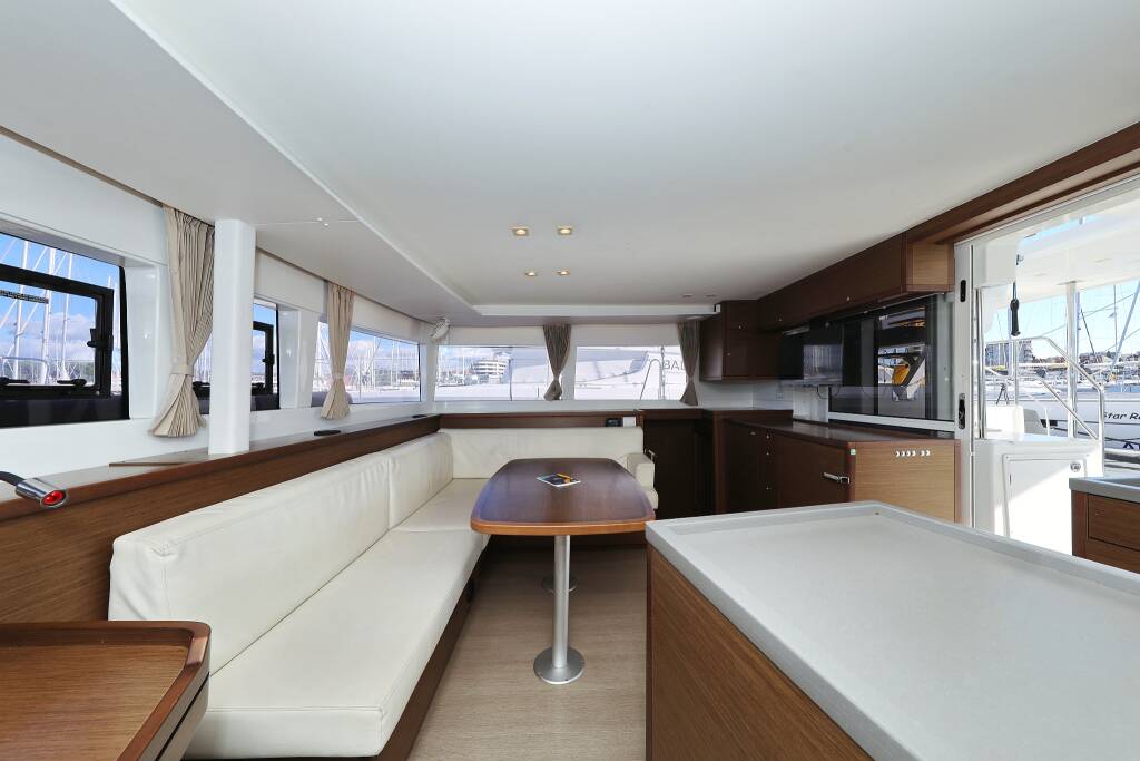 Lagoon 450 S Adriatic Queen